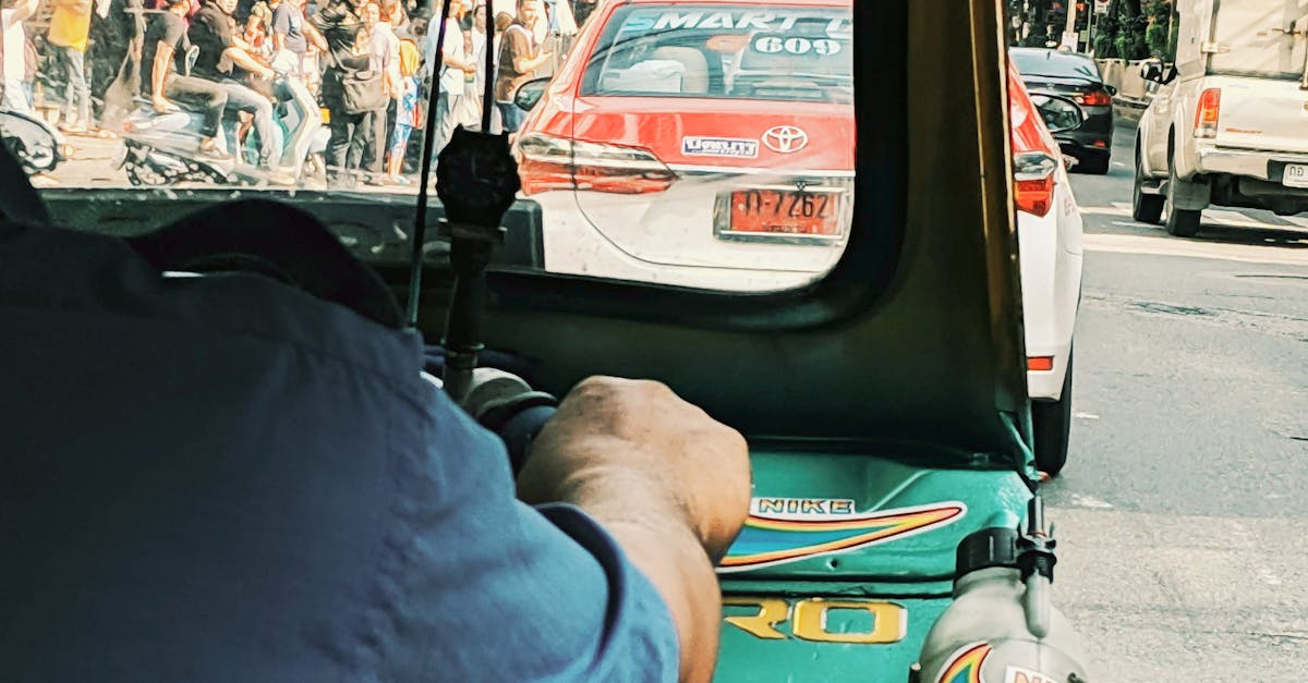 Essential Phrases to Communicate with Taxi Drivers in Crete