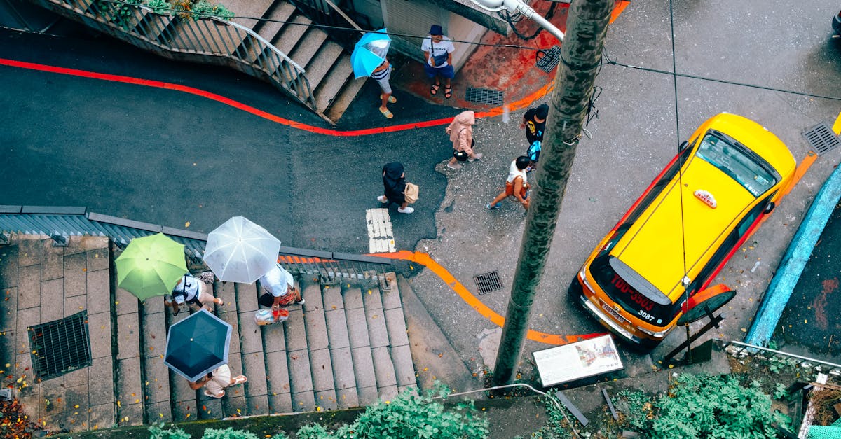 Tips for Using Mobile Apps to Book Taxis in Crete