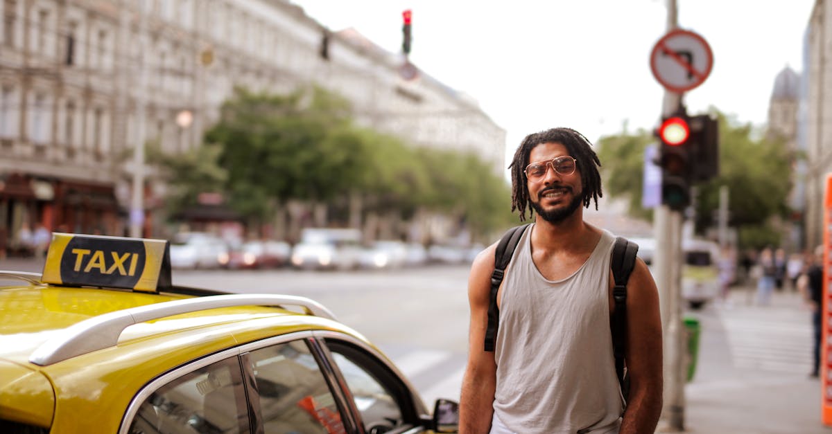 Using Ride-Sharing Apps vs. Traditional Taxis in Crete